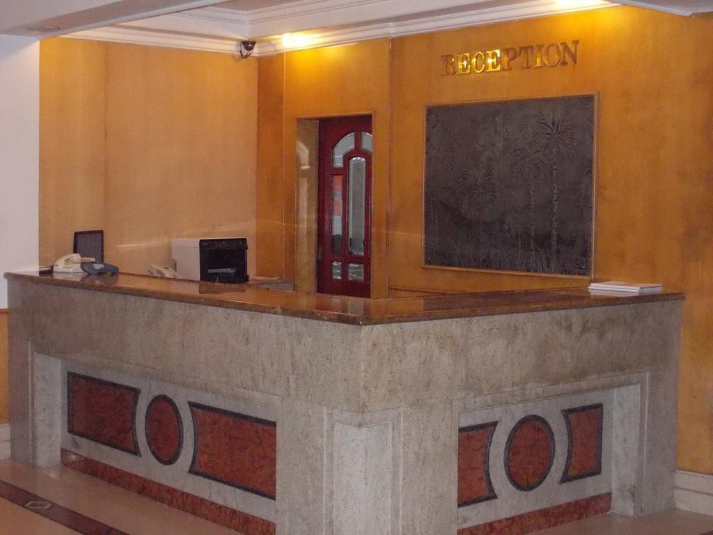 Hotel Metro Manor Chennai Zewnętrze zdjęcie